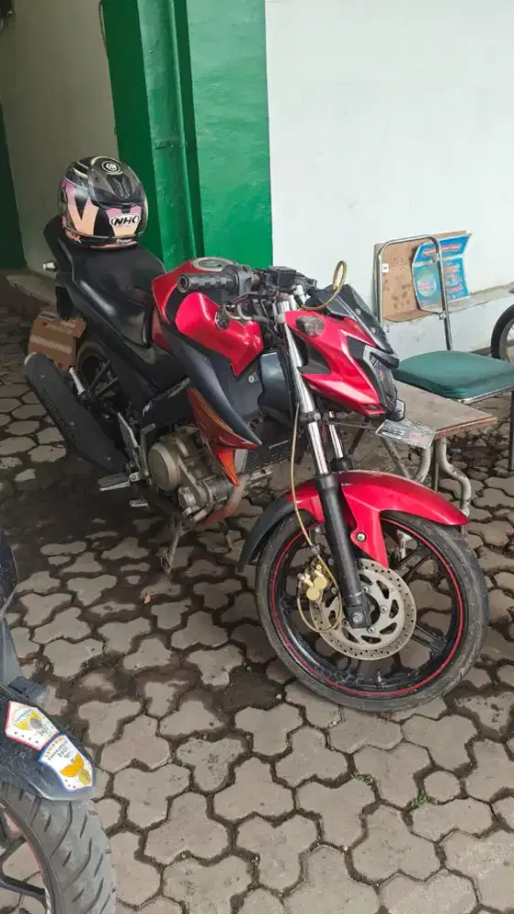 NEW VIXION ADVANCE 2016