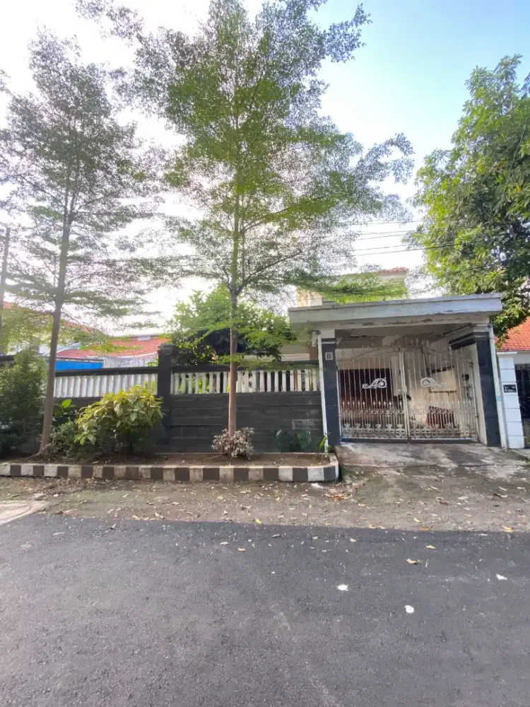 Rumah Rungkut Asri Surabaya