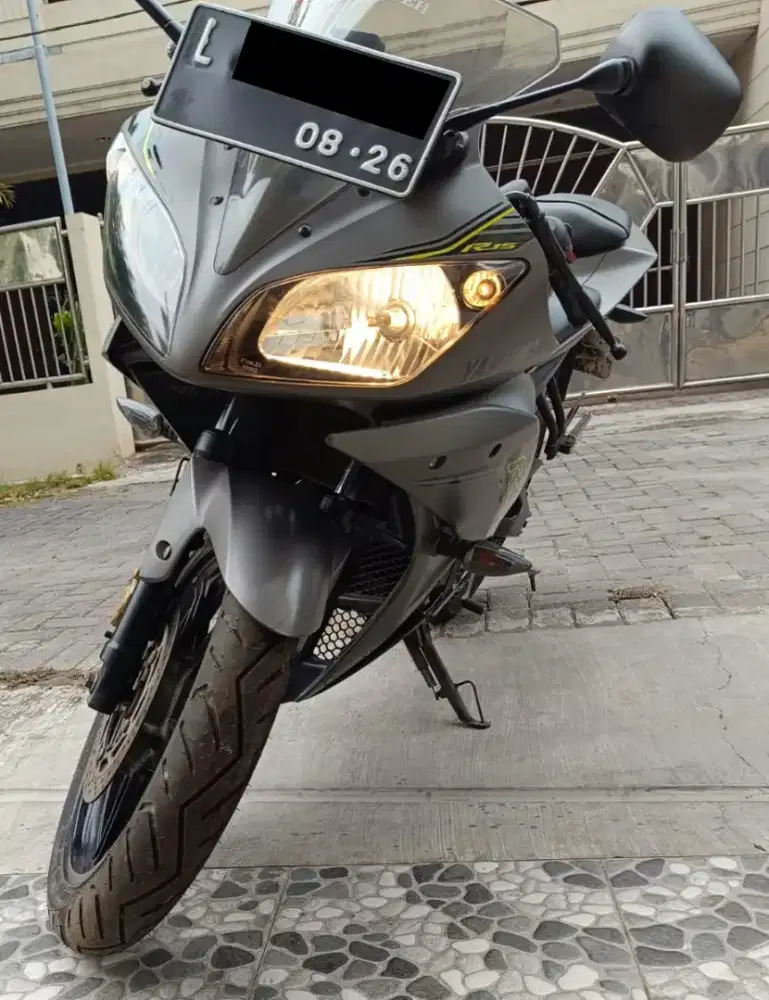 yamaha R15 low km