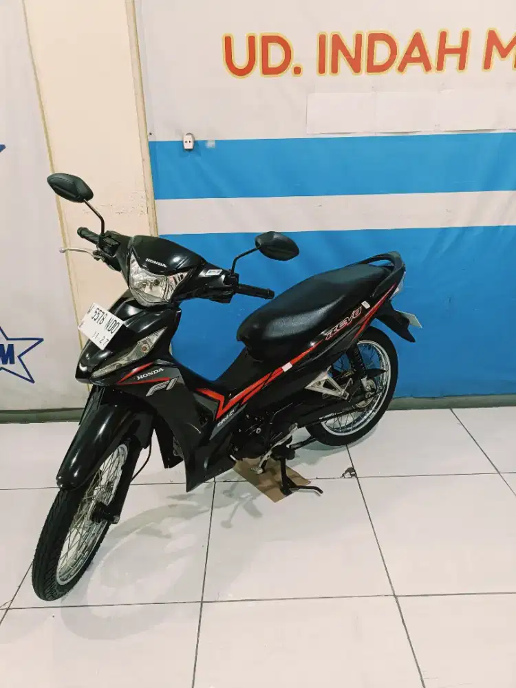 REVO INJEKSI 110 RUJI 2017 BISA KREDIT TENOR MAX 2TH
