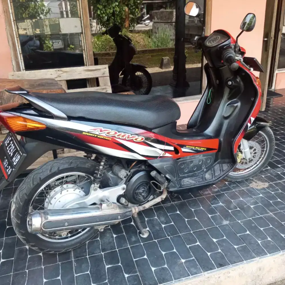 YAMAHA NOUVO 2004