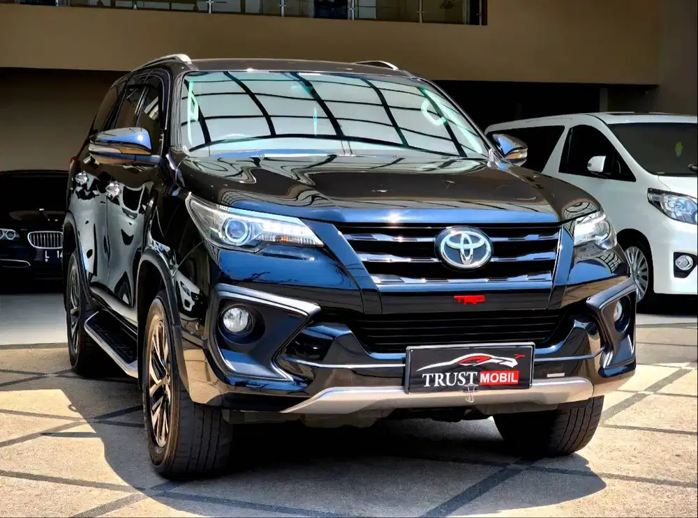 TOYOTA FORTUNER VRZ TRD SPORTIVO DIESEL AUTOMATIC 2020 BLACK