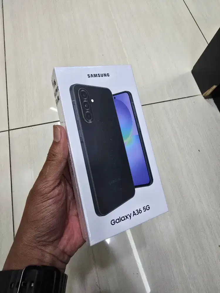 BU! A36 8/256 SEGEL NEW SEIN BNIB