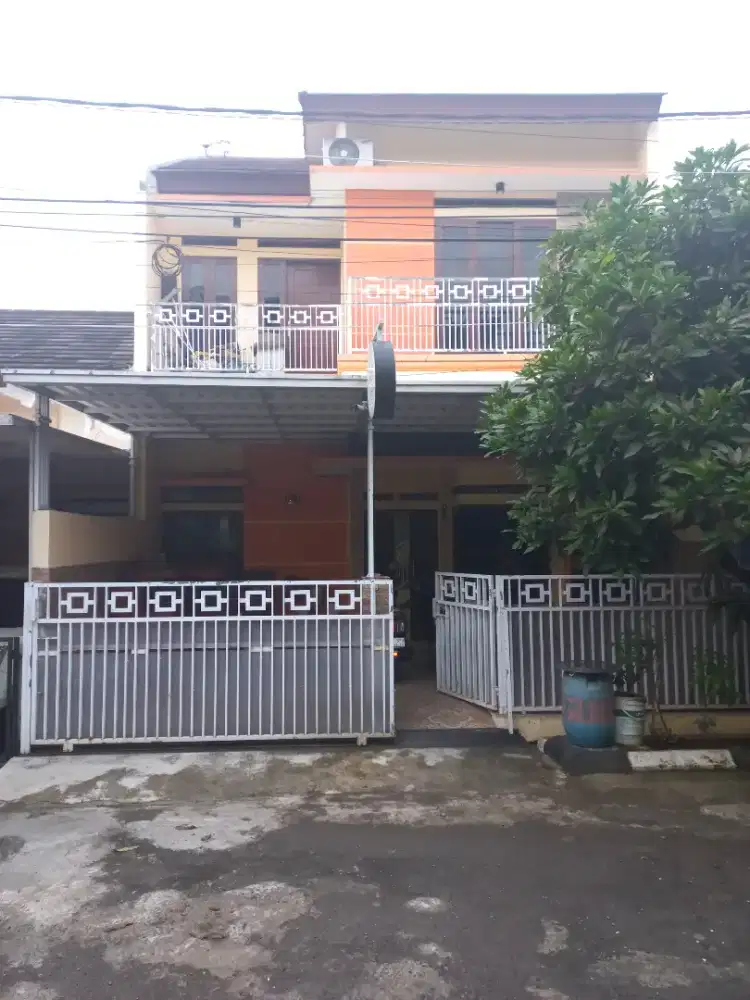 Dijual cepat BU RUMAH 2 LT