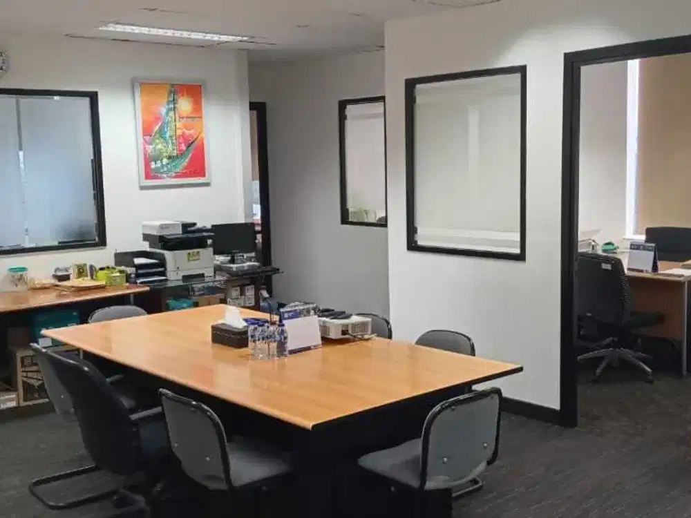 Sewa Kantor murah, strategis dan siap pakai di Karet Sudirman, Jakarta Pusat