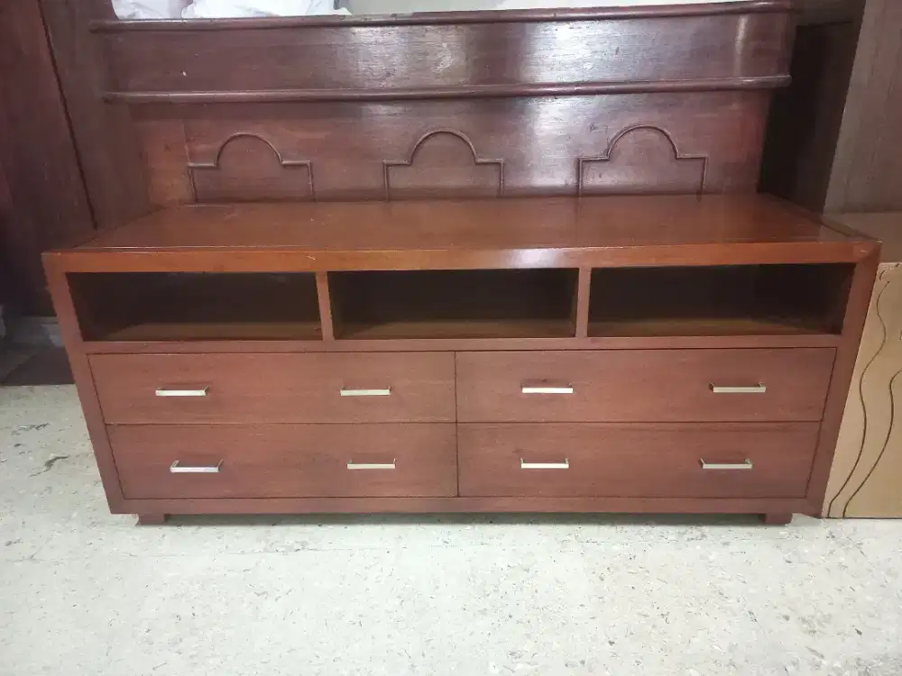 Buffet / rak laci / meja tv