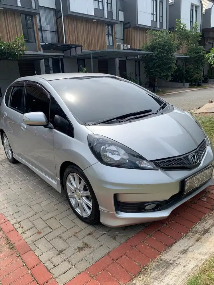 Honda Jazz RS At 2014 Terawat Low KM