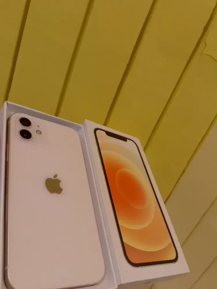 Iphone 12 128gb sudah baru bagus pula