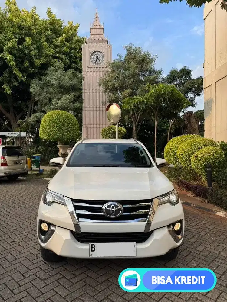 Dijual Toyota Fortuner 4x2 VRZ AT 2019 pemakai langsung istimewa cash