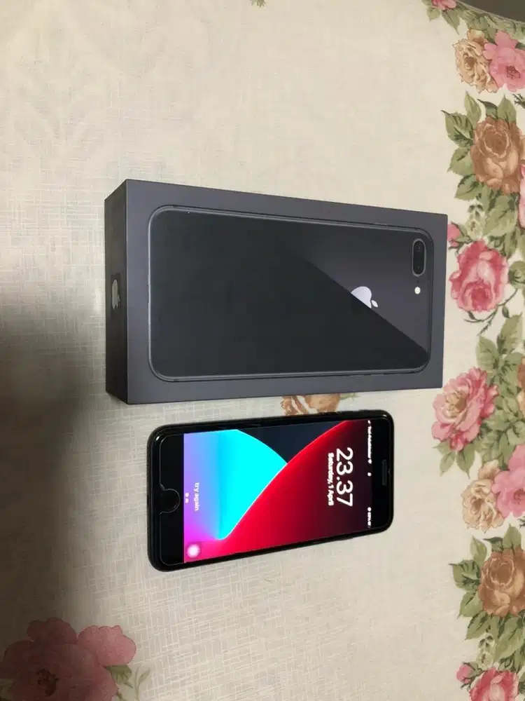 Iphone 8 Plus / 64GB Ex IBOX MULUS NORMAL
