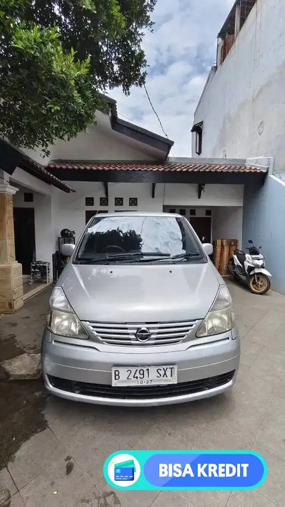 NISSAN SERENA AT CT 2012