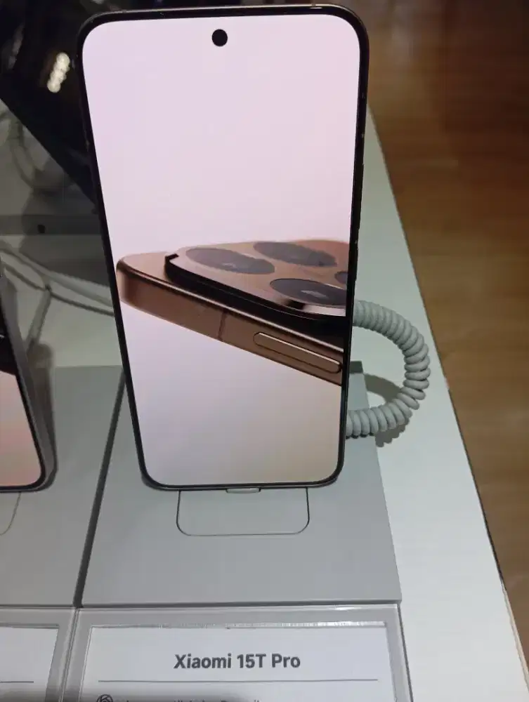 XIAOMI 15T 12/512GB, SUDAH PAKAI LENSA LEICA, BISA DICICIL SYARAT KTP