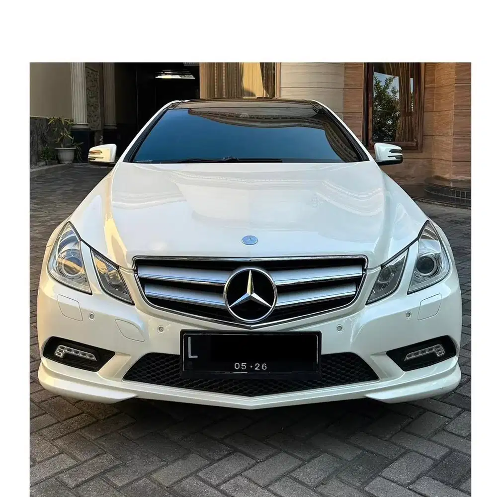 Mercedes Benz E250 Coupe C207 AMG Perfect Like New