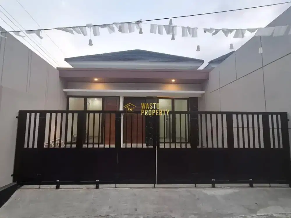 RUMAH STRATEGIS CARPORT LUAS DEKAT KANTOR BEA CUKAI MADYA PABEAN B YOGYAKARTA