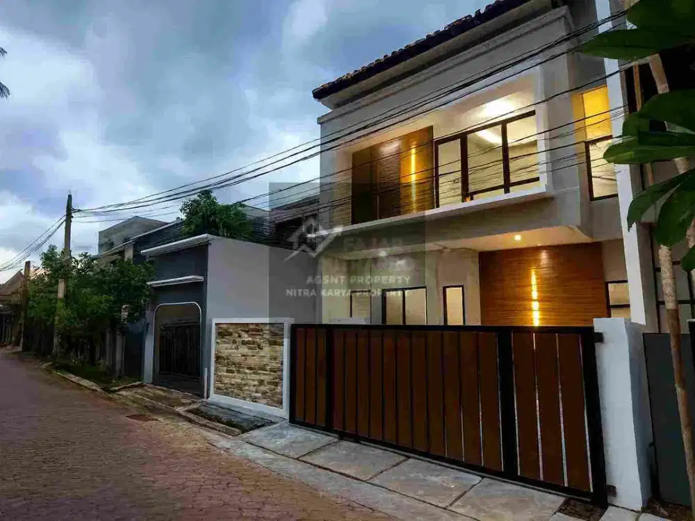 SPT istana‼️ dkt duren sawit bintara