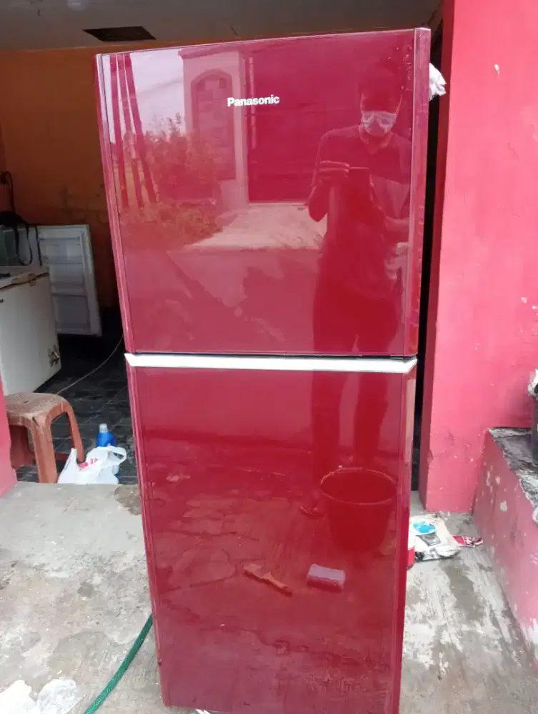 Kulkas panasonic 2 pintu