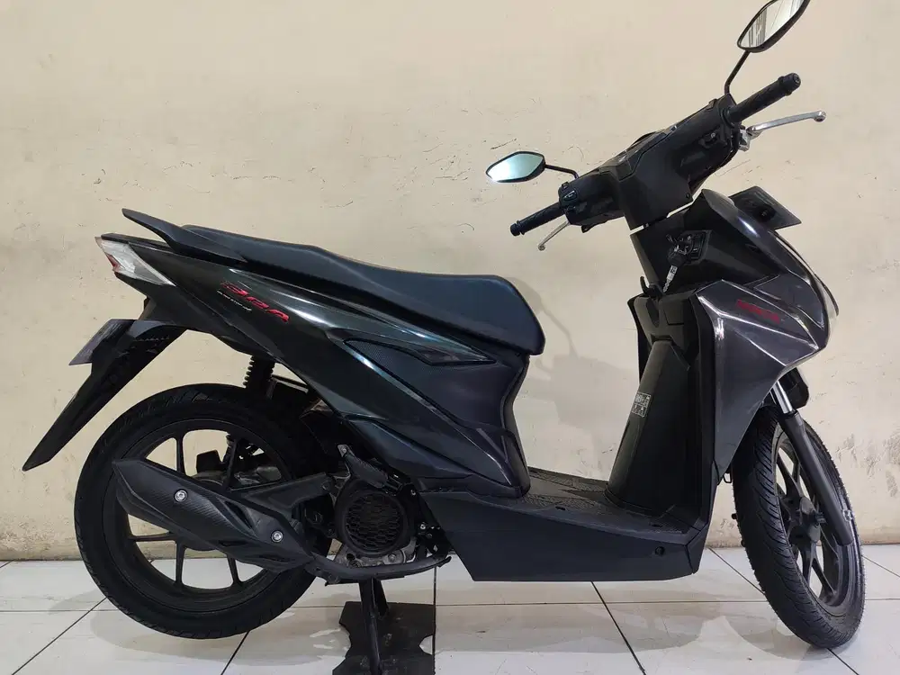 Beat FI 2025 DELUXE istimewa mulus terawat siap pakai...