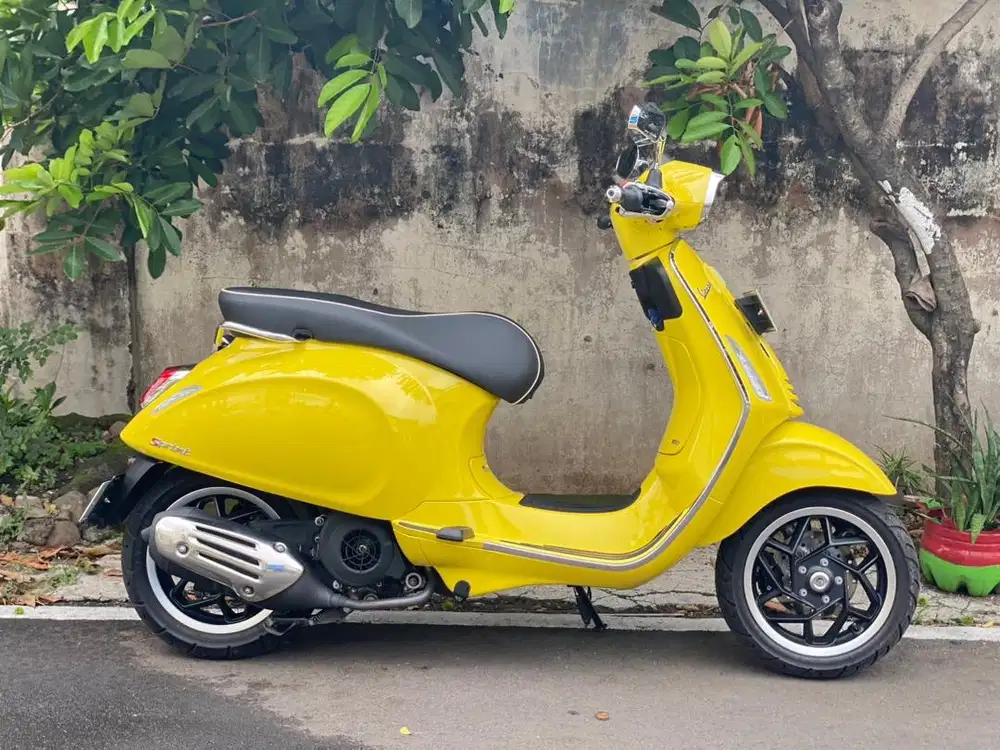 Vespa sprint new model 2024/2025