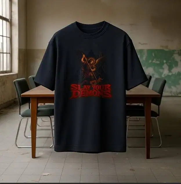 Kaos Kristen Oversize Slay Your Demon