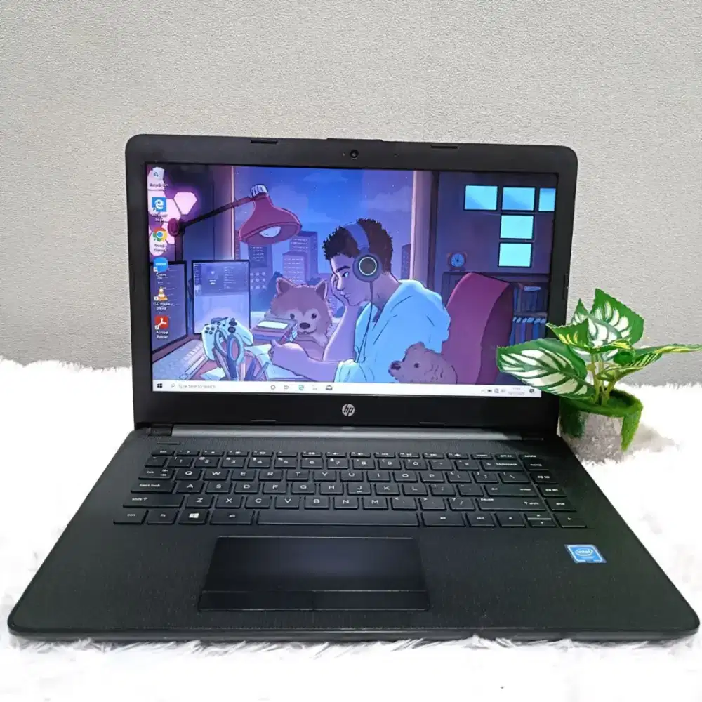 LAPTOP HP 14 BS079TU INTEL N3060 RAM 8GB SSD 256GB LAYAR 14.0 INCH