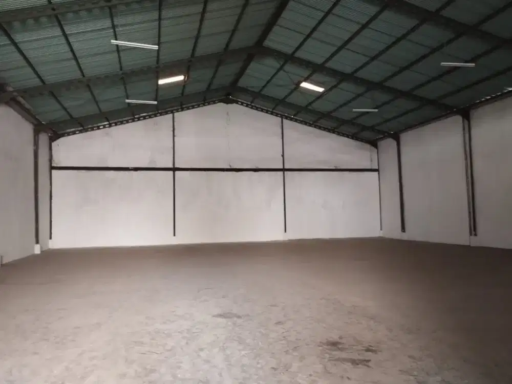 Di Sewa Gudang ( RENOVASI TOTAL)  MARGOMULYO PERMAI  SURABAYA BARAT