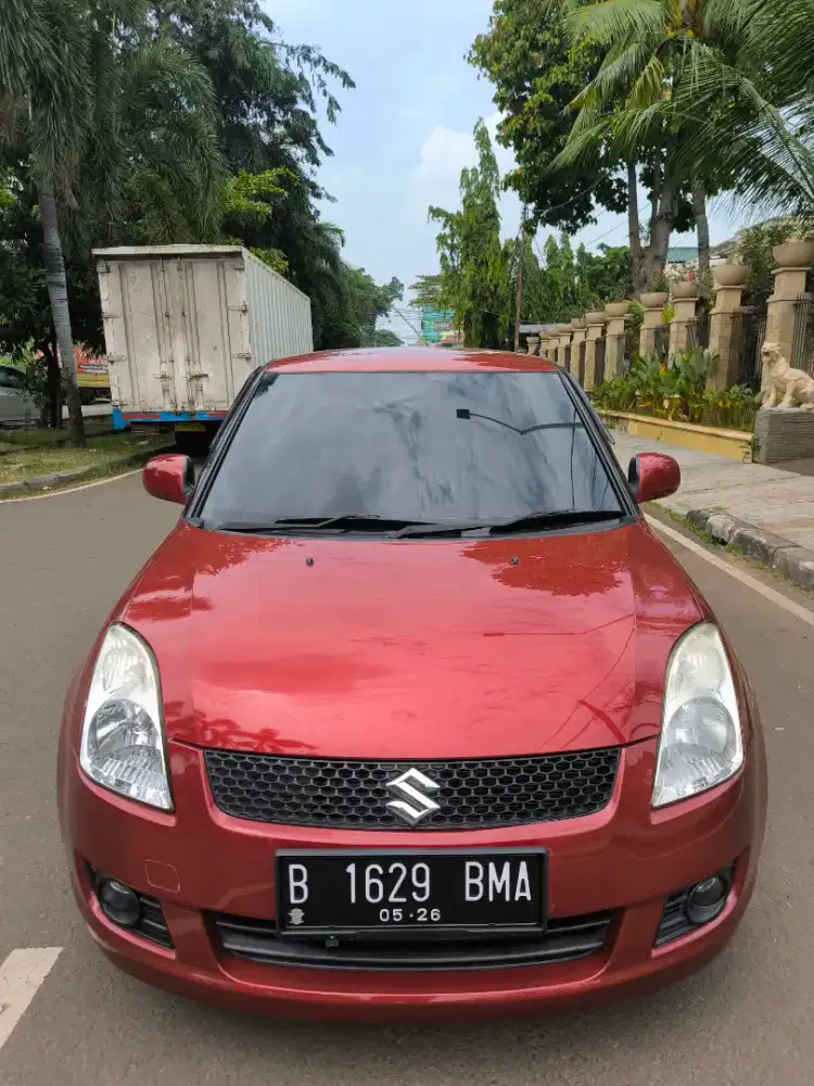 SUZUKI SWIFT ST AT 2011
