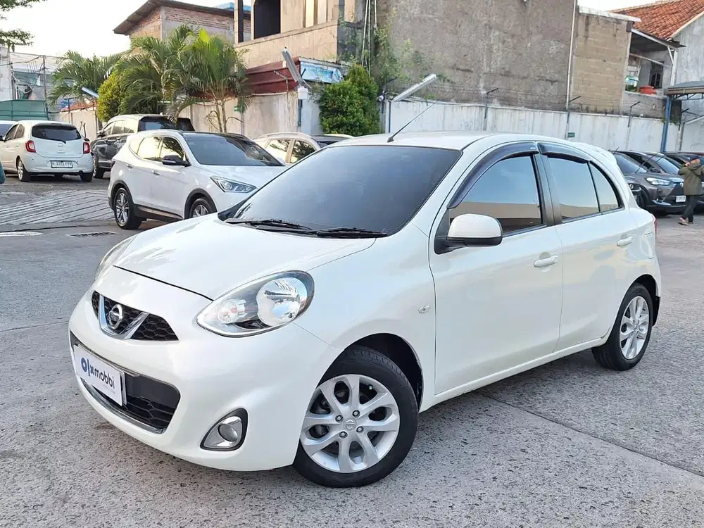 DP MURAH - Nissan March 1.2 XS Bensin-AT 2014