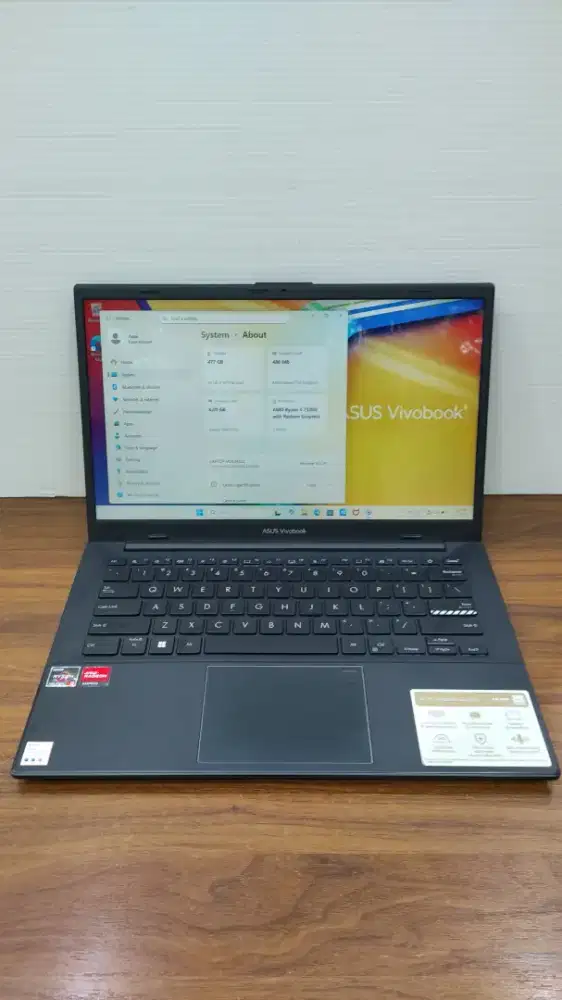 Laptop Asus Vivobook Go 14 E404FA