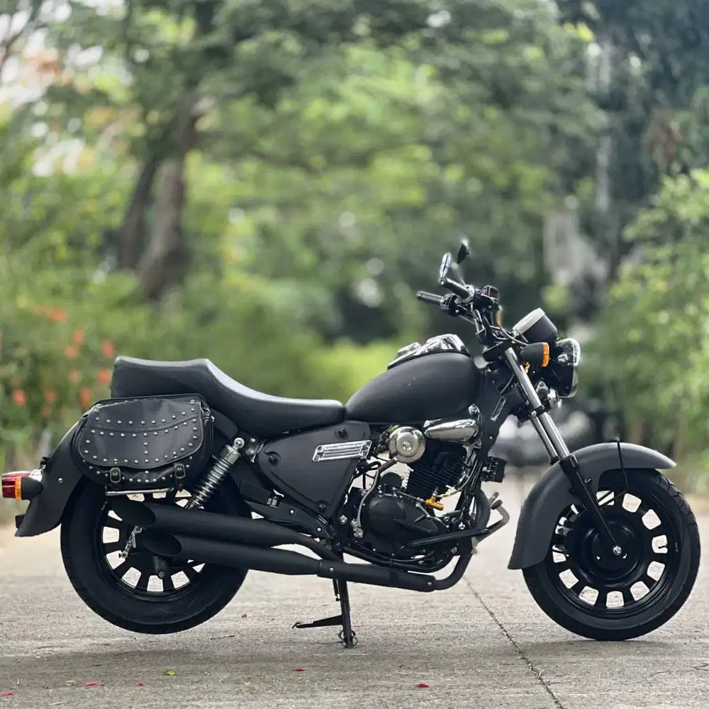 BENELLI MOTOBI 200 EFI HITAM 2023 KM 700 PERAK PAJAK PANJANG NO MINUS