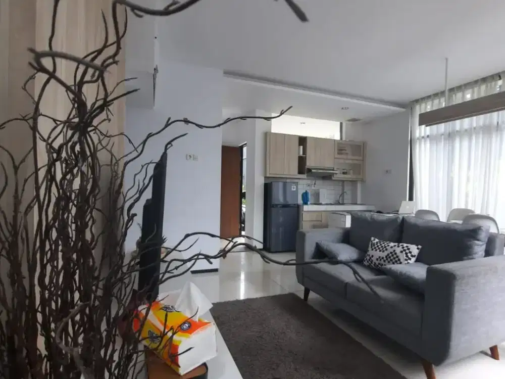 Modern Living di Chelsea Townhouse – Rumah Cantik Semi Detach, Siap Huni!