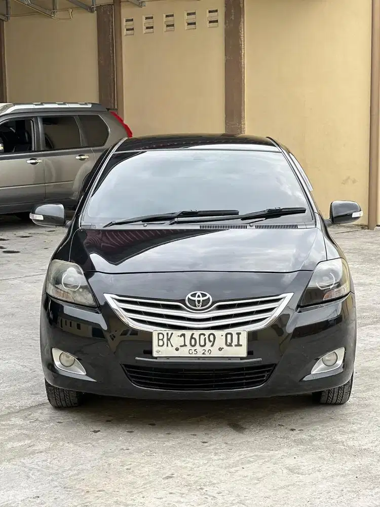 Toyota vios G manual 2010