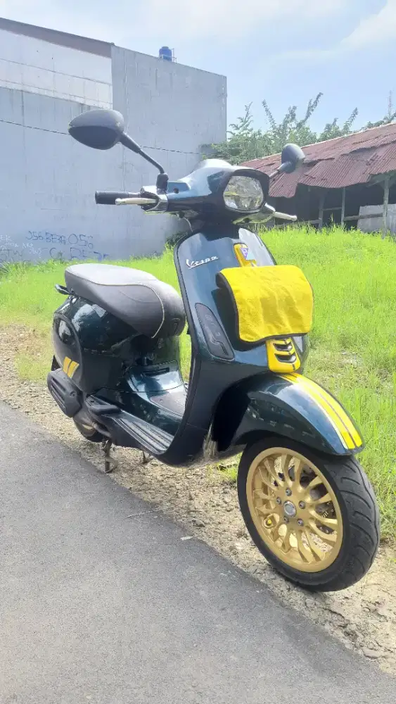 Vespa Racing Sixties 2020