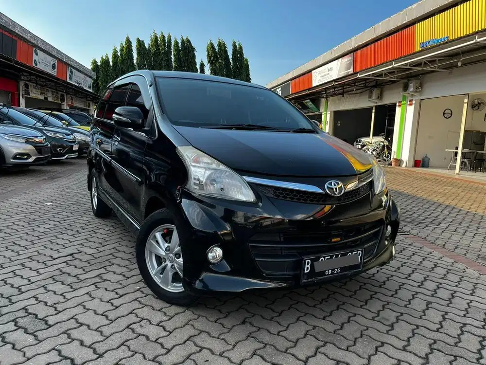 3JT VELOZ 2015 1.5 AT BLACK EDITION LED BAR RARE !!