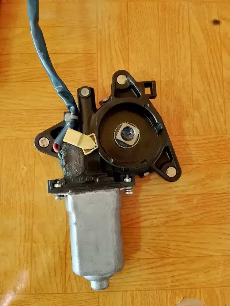 Motor Power Window Ford Escape