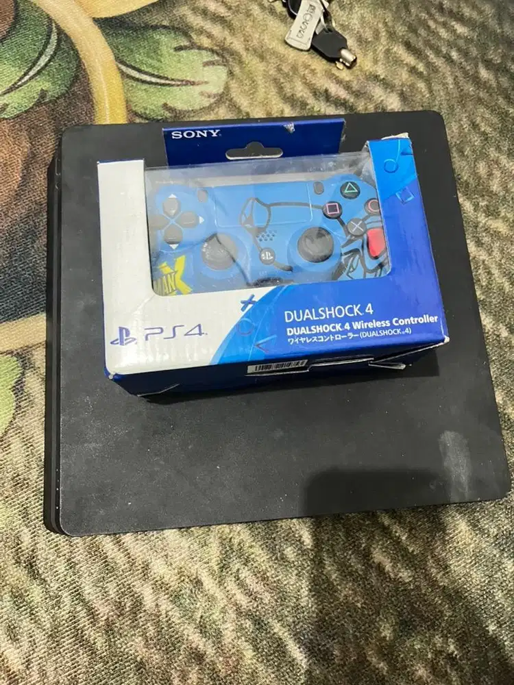 PS4 Playstation 4 Slim Original 1Tb seri 22