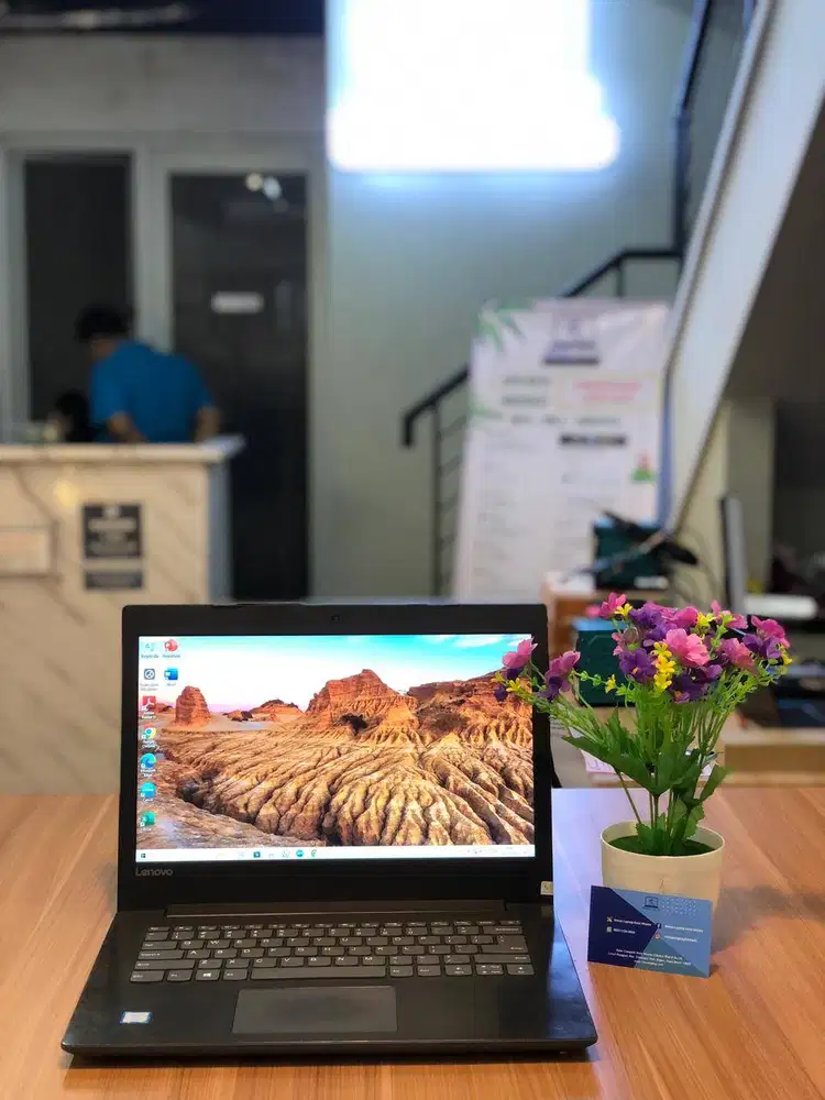 LAPTOP LENOVO IDEAPAD I3 RAM 4/256 SSD INTEL UHD GRAPHIC BEKAS SECOND