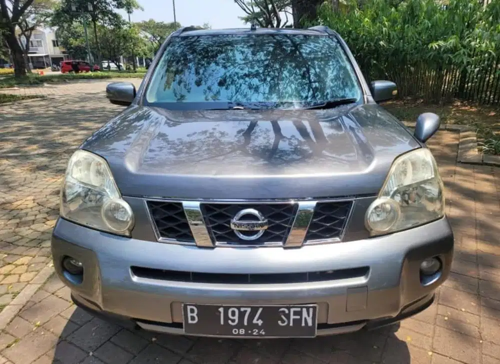 Tua2 Keladi, makin Tua makin Jadi ni Nissan Xtrail 2.5 ST AT 2009 Abu2