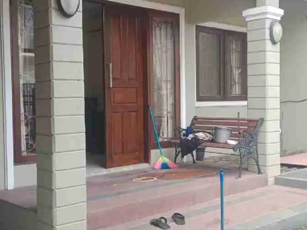 Disewakan rumah Pulomas Jaktim