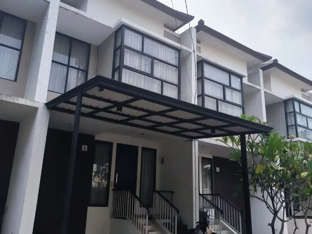 Jual Rumah Nyaman dan Stategis Full Furnished di Cluster The Villas Serpong