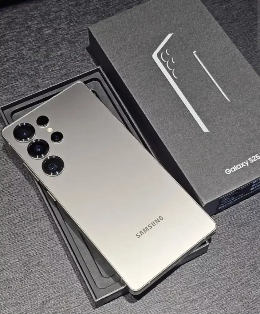 Samsung Galaxy S25 Ultra 256 / 512 GB