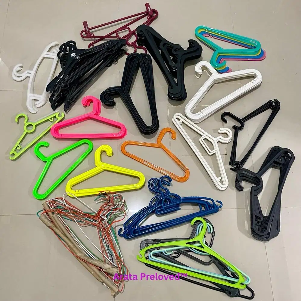Hanger Gantungan Baju Plastik & Besi Like New