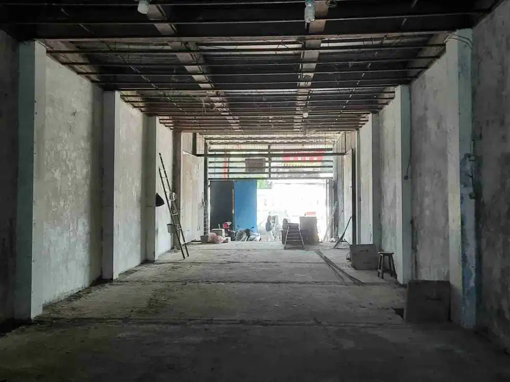 Gudang Pasar minggu kalibata Jaksel akses trus besar 120jt/tahun