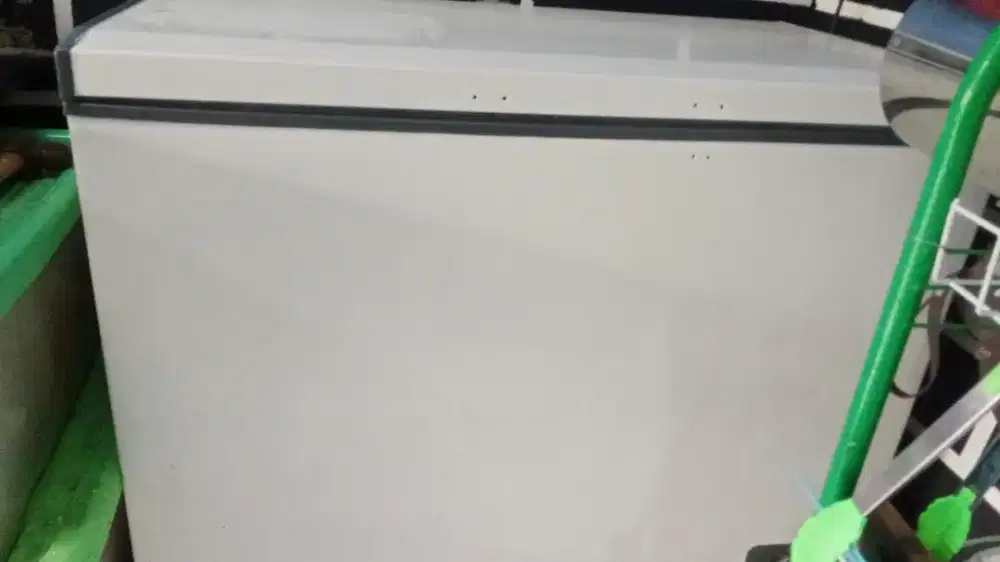 Dijual Cepat Freezer