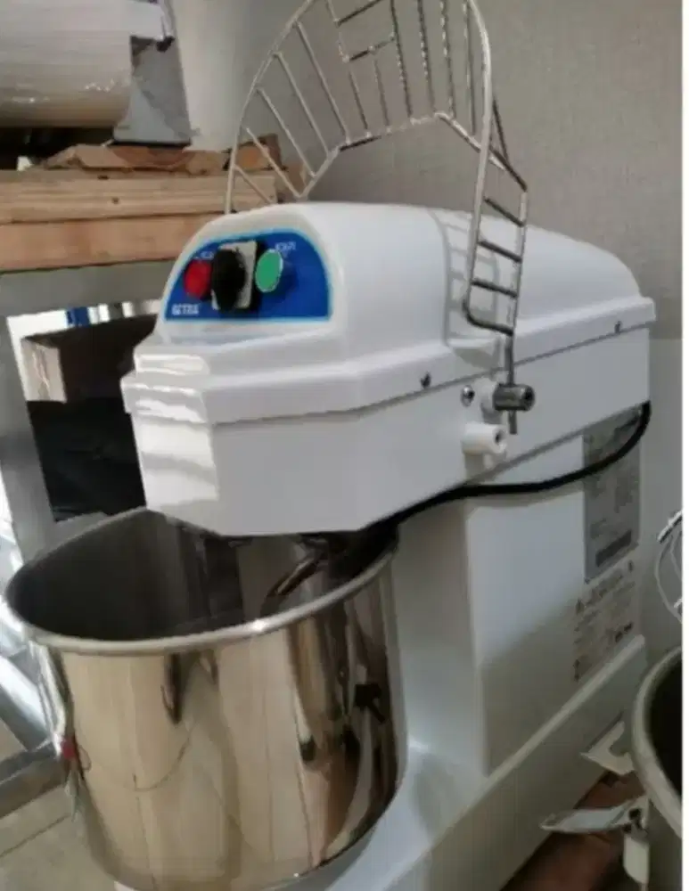 Mesin mixer spiral getra 30liter