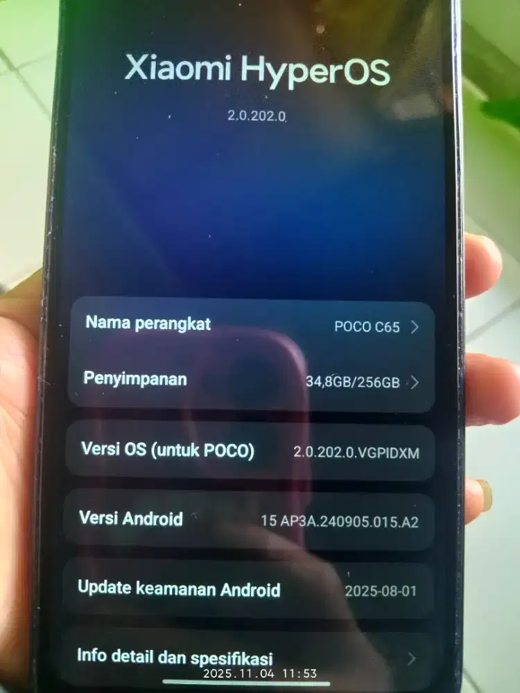 Hp Poco c65. Kelengkapan hanya hp saja. Minus pemakaian aja.