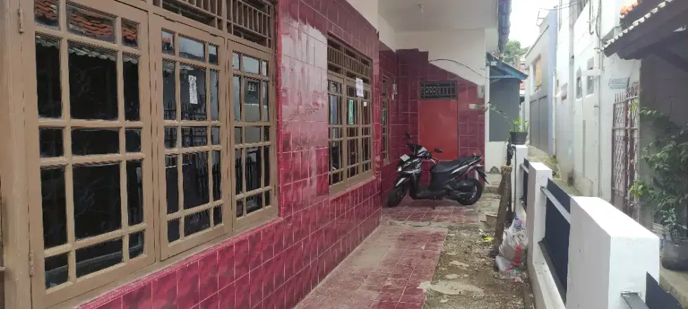 Dikontrakan rumah tinggal