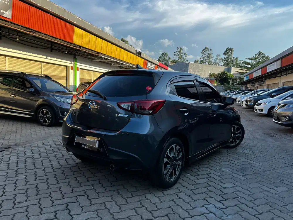 Mazda 2 2015 Bensin