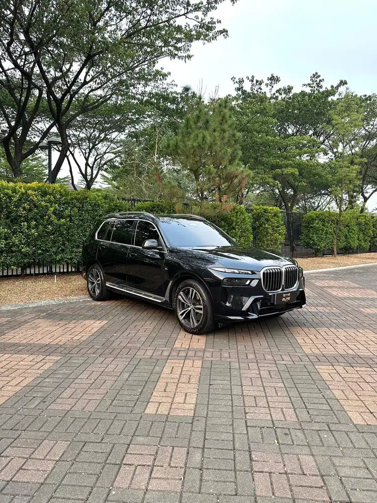 BMW X7 M Sport 2025 NIK 2024