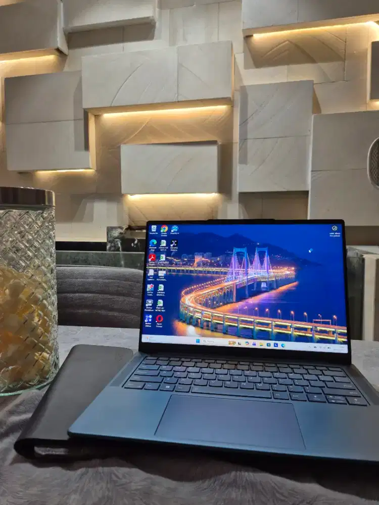 LAPTOP SECOND BEKAS LENOVO YOGA PRO 7 14 ARP8