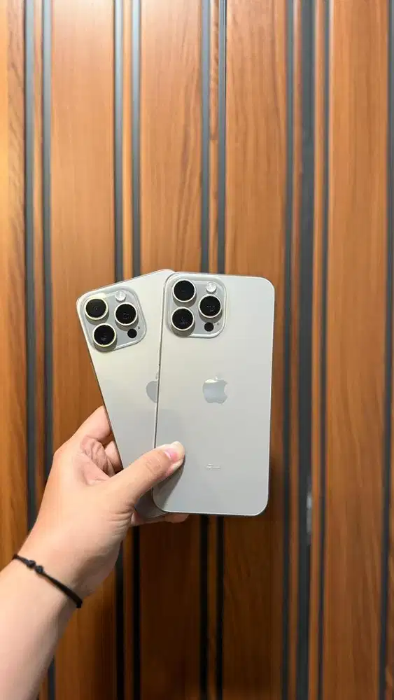 Iphone 15 Promax 256gb iBox natural like new